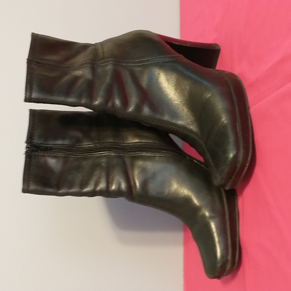 Maripe Leather Boots